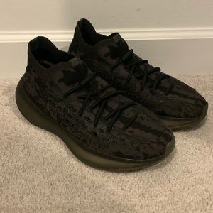 Yeezy 380 ‘Onyx Reflective’